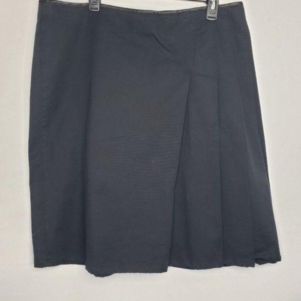Venezia Black Knee Length Pleated A Line Skirt